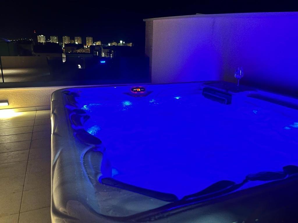 Ferienwohnung Olive Oasis Penthouse With Jacuzzi Zadar Exterior foto